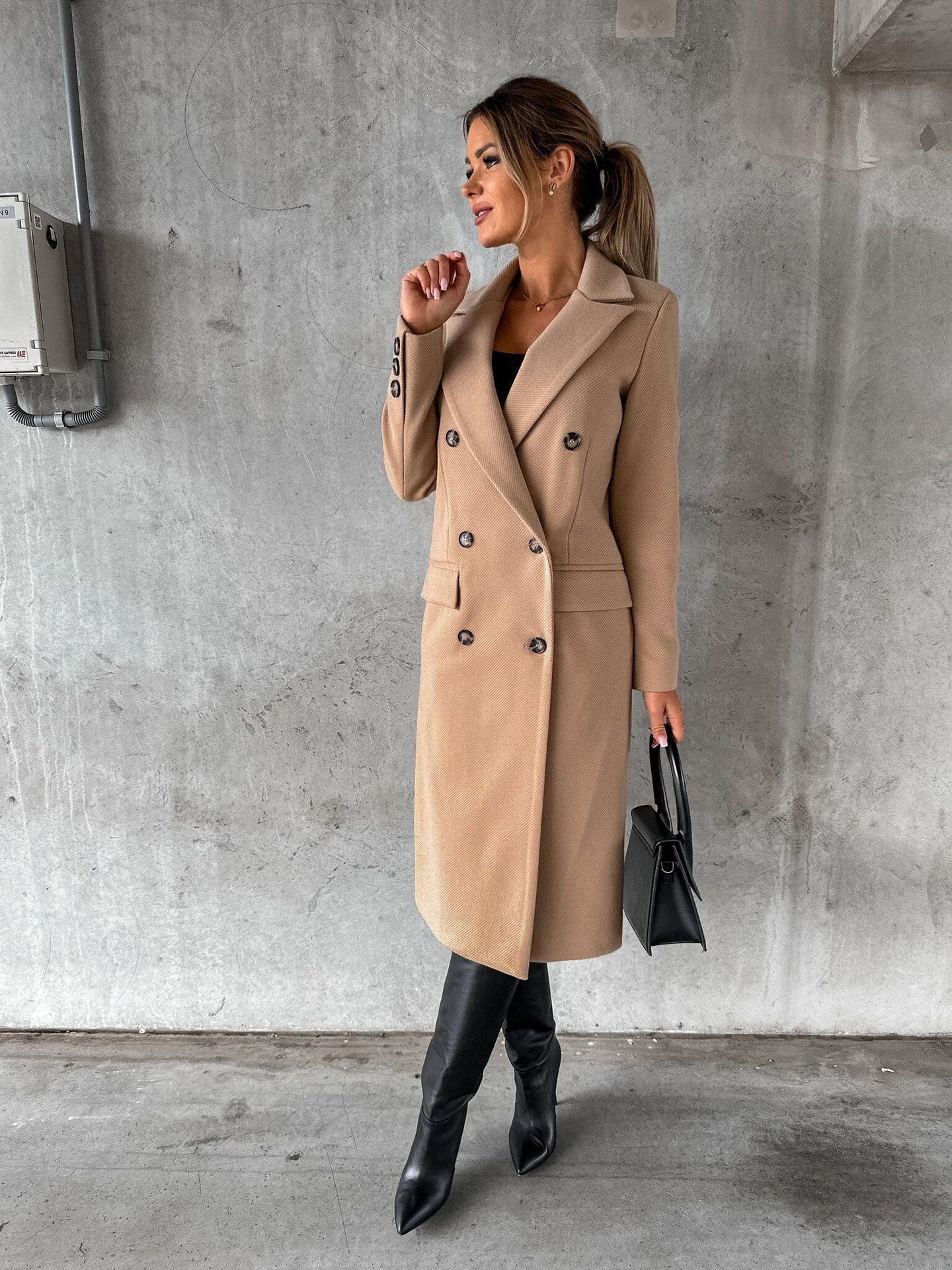 Yara - Mantel dames chic